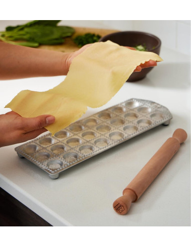 Marcato Pasta Ravioli MOULD Round 40mm X 24 Raviolis