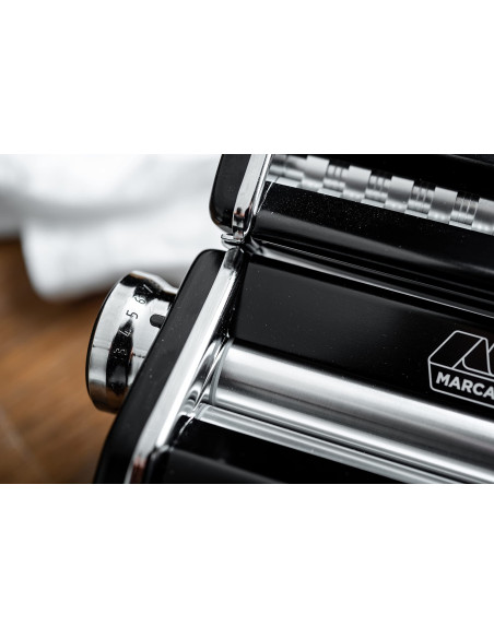 Marcato Pasta Machine Atlas 150 Black Color